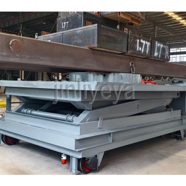 邯郸定制升降车（设备可移动，可升降、台面可旋转）